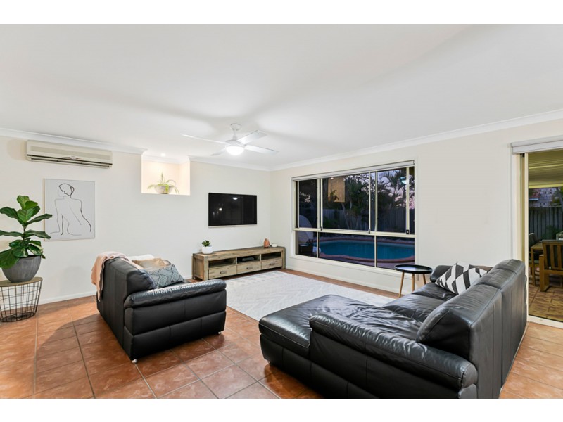 80 Barron Road, Birkdale QLD 4159