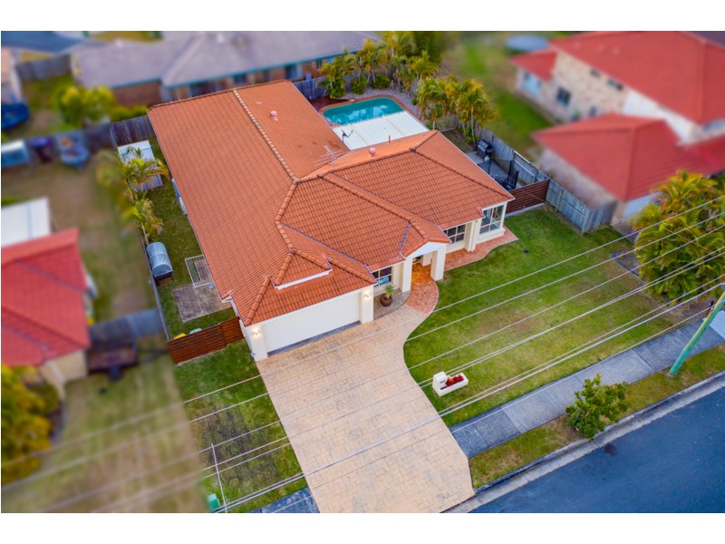 80 Barron Road, Birkdale QLD 4159