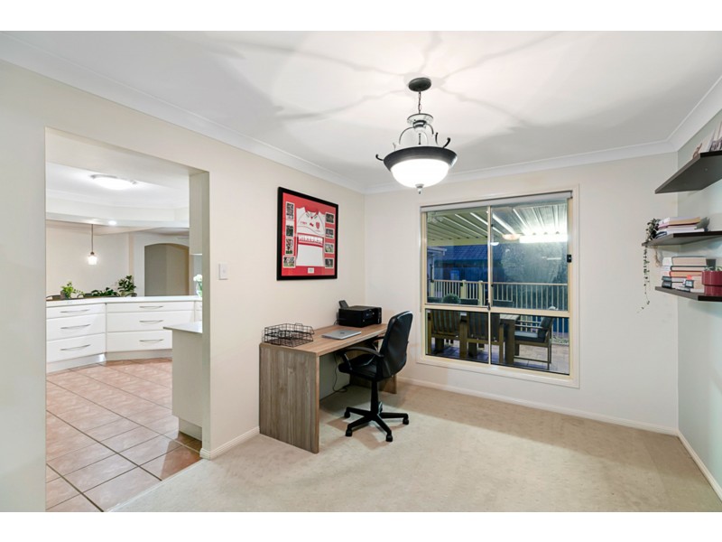 80 Barron Road, Birkdale QLD 4159