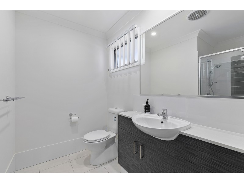 5/41-45 Benfer Road, Victoria Point QLD 4165
