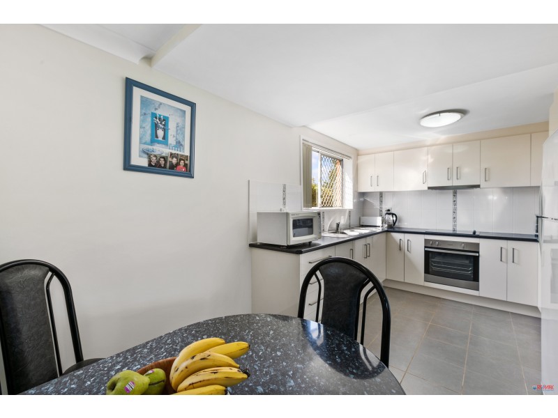 222 James Street, Redland Bay QLD 4165