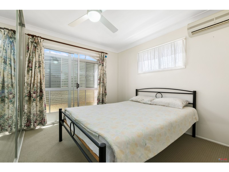 222 James Street, Redland Bay QLD 4165