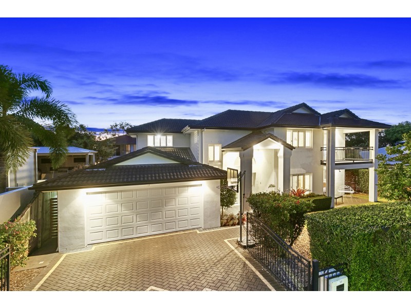 6 Yorston Place, Ormiston QLD 4160