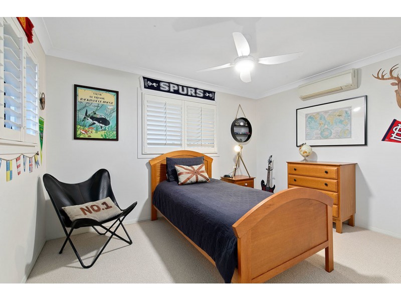 6 Yorston Place, Ormiston QLD 4160