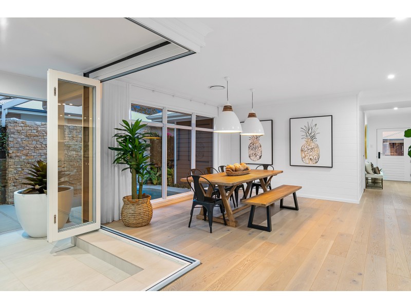 12 Tide Place, Thornlands QLD 4164