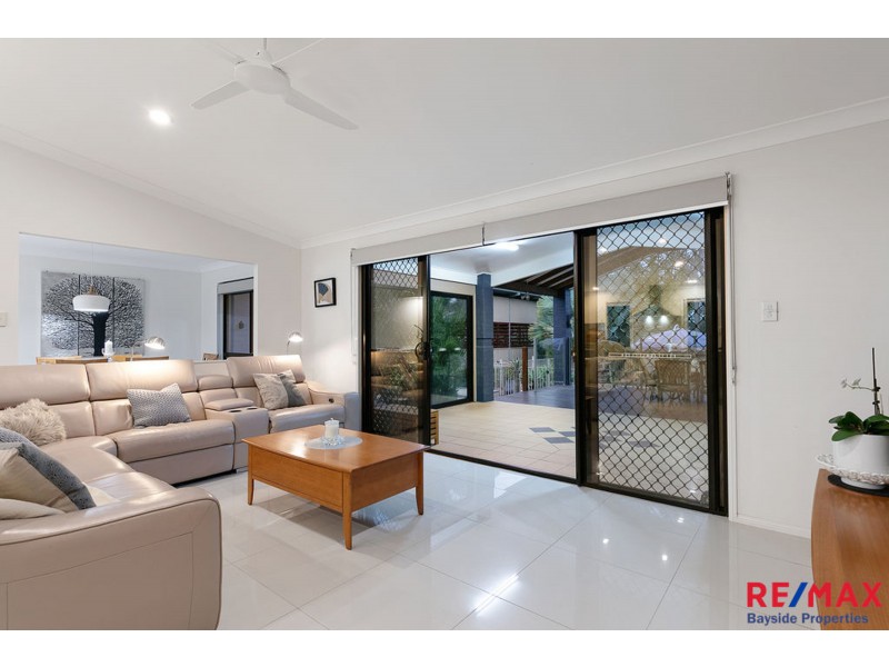 327-335 Woodlands Drive, Sheldon QLD 4157