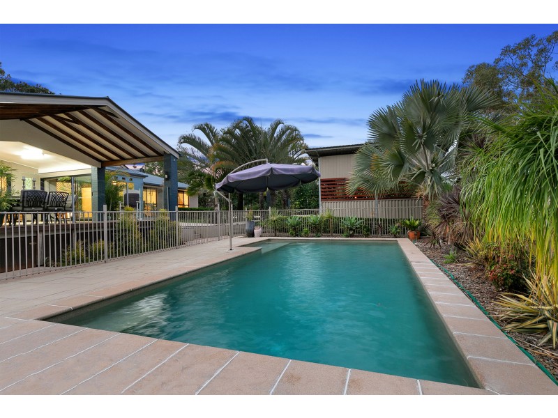 327-335 Woodlands Drive, Sheldon QLD 4157