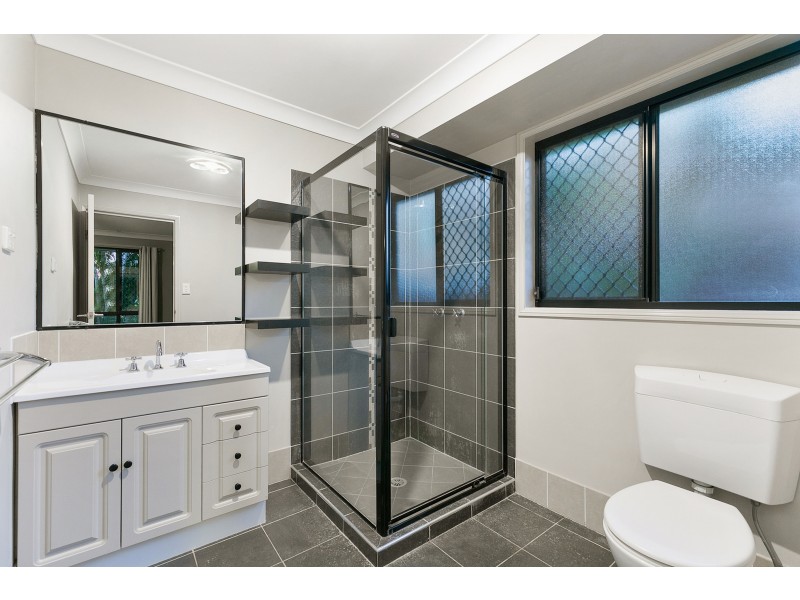 28 Lime Street, Redland Bay QLD 4165