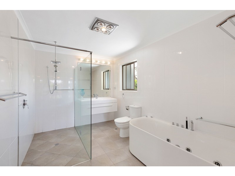 152-154 James Street, Redland Bay QLD 4165