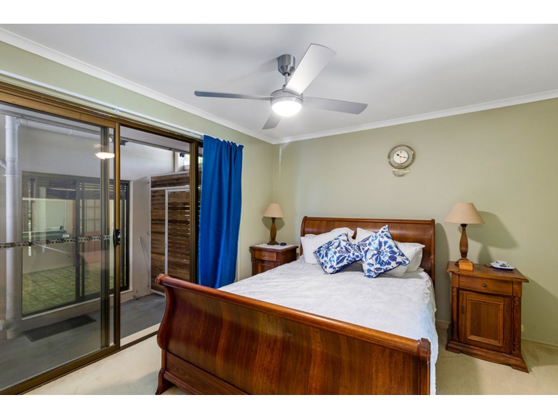 152-154 James Street, Redland Bay QLD 4165