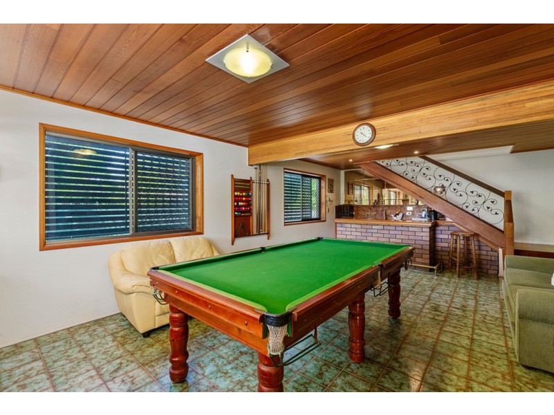 152-154 James Street, Redland Bay QLD 4165