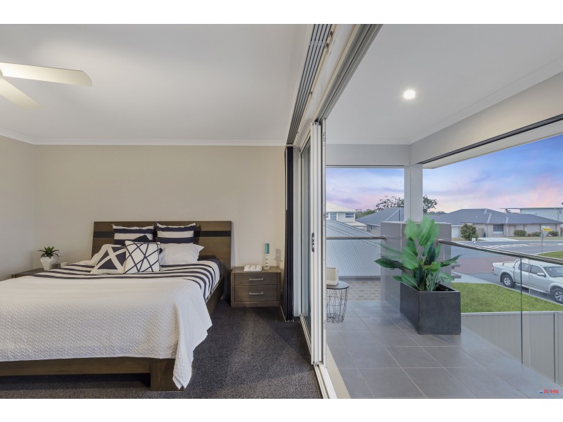 2 Europa Court, Redland Bay QLD 4165