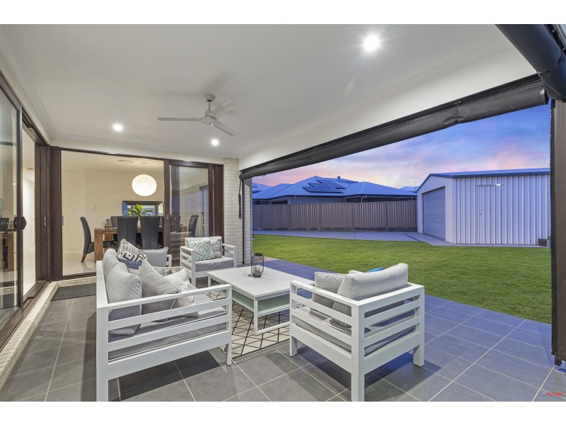 2 Europa Court, Redland Bay QLD 4165