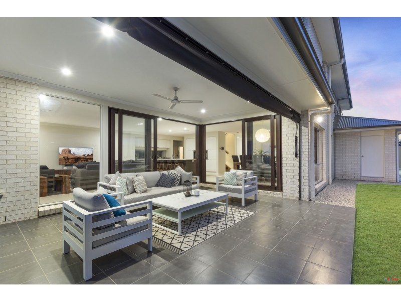 2 Europa Court, Redland Bay QLD 4165