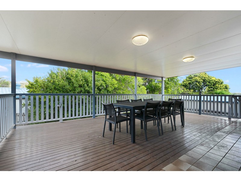 11 Chinnock Court, Alexandra Hills QLD 4161