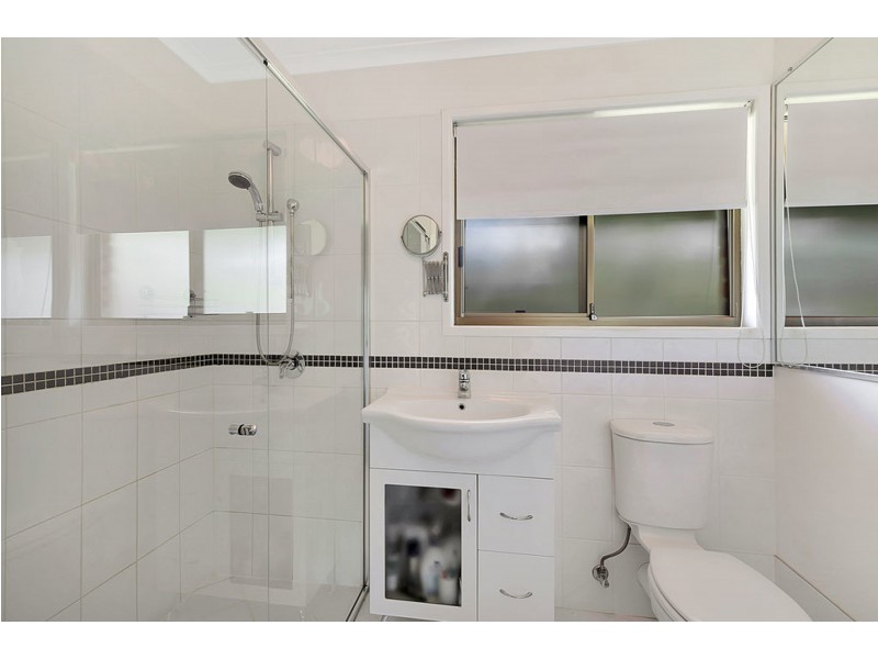 52 Wallaby Road, Redland Bay QLD 4165