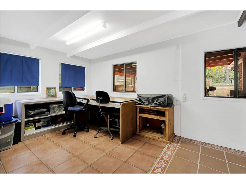 52 Wallaby Road, Redland Bay QLD 4165