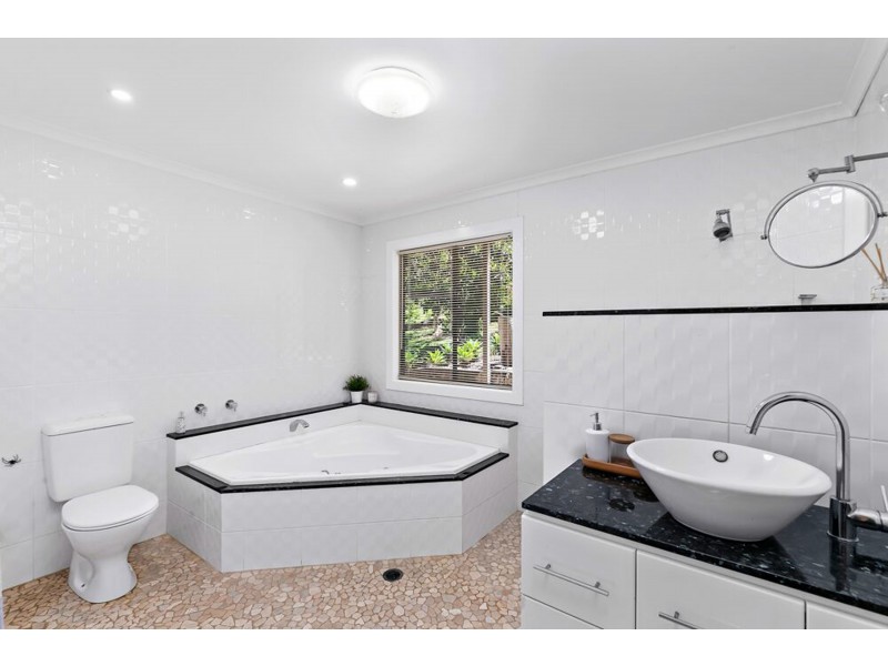 6 Yasmin Court, Thornlands QLD 4164