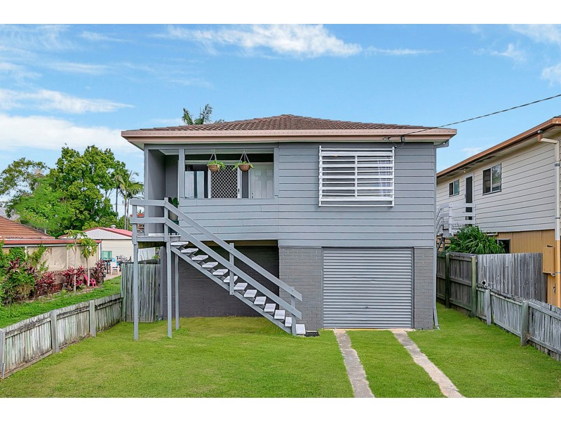 84 Benfer Road, Victoria Point QLD 4165