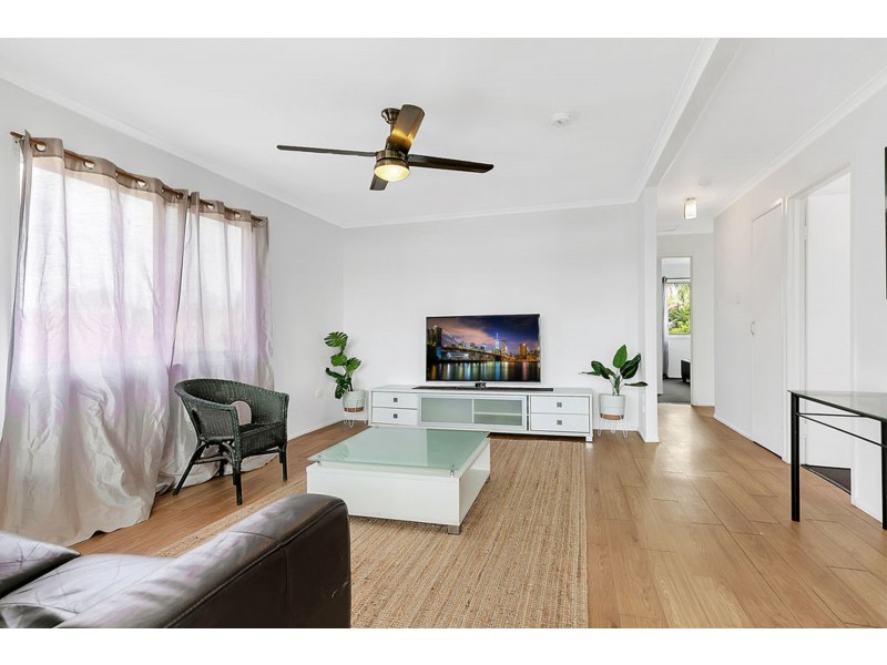 84 Benfer Road, Victoria Point QLD 4165