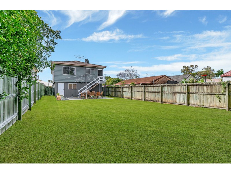 84 Benfer Road, Victoria Point QLD 4165