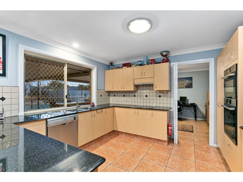 4 Pembroke Court, Alexandra Hills QLD 4161