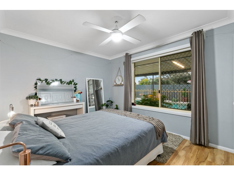 4 Pembroke Court, Alexandra Hills QLD 4161