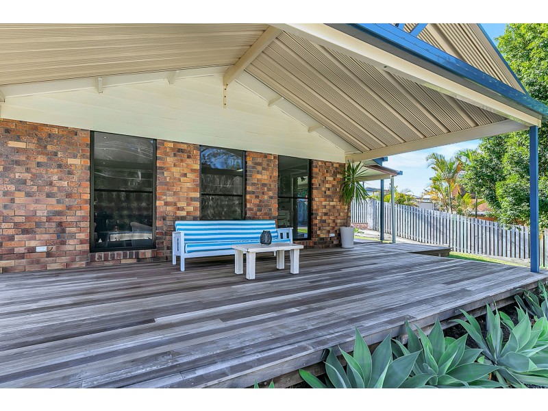 24 Sunnybay Drive, Birkdale QLD 4159