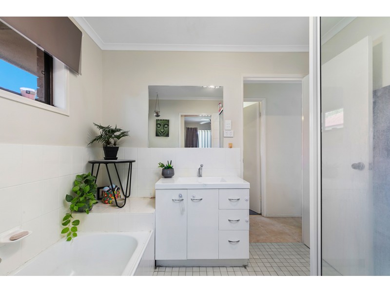 37 Andrew Street, Capalaba QLD 4157