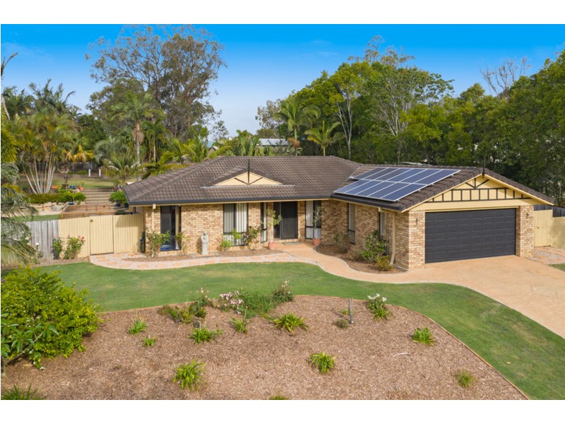 32 Kalmia Drive, Redland Bay QLD 4165