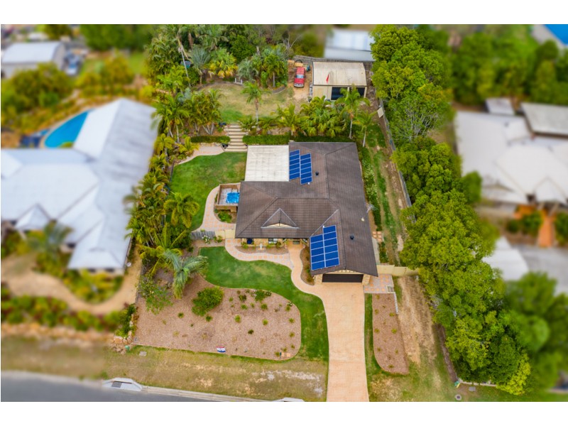 32 Kalmia Drive, Redland Bay QLD 4165
