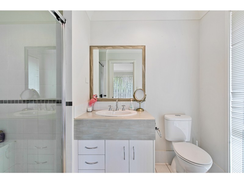 Unit 60 130 Gordon Street, Ormiston QLD 4160