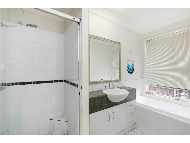Unit 60 130 Gordon Street, Ormiston QLD 4160