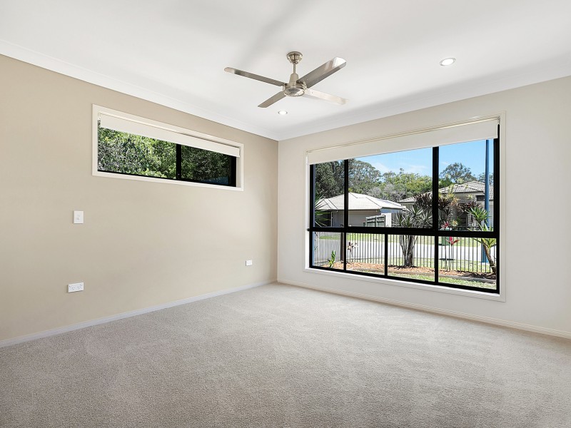 12 Bream Place, Redland Bay QLD 4165