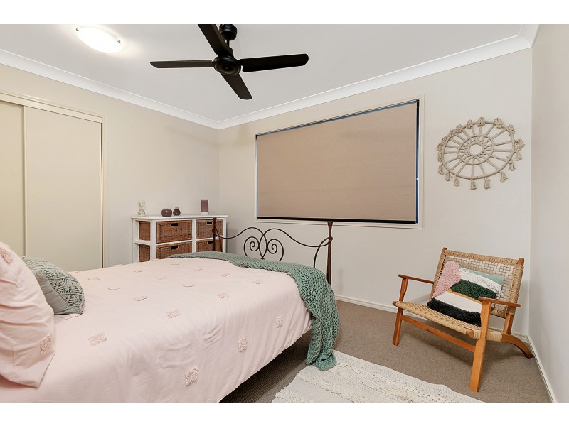 33 Brookvale Drive, Victoria Point QLD 4165