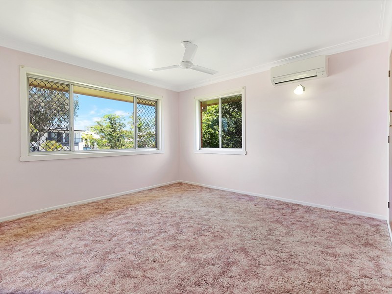 13 South Street, Cleveland QLD 4163