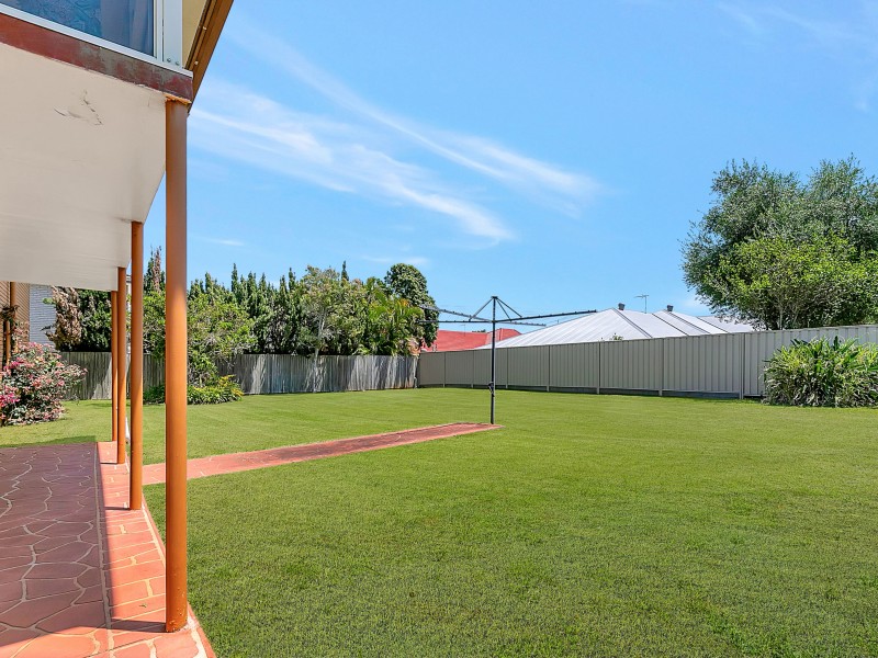 13 South Street, Cleveland QLD 4163