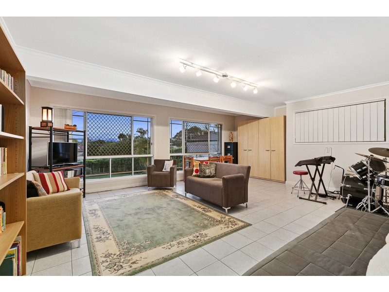 6 Buckingham Street, Alexandra Hills QLD 4161