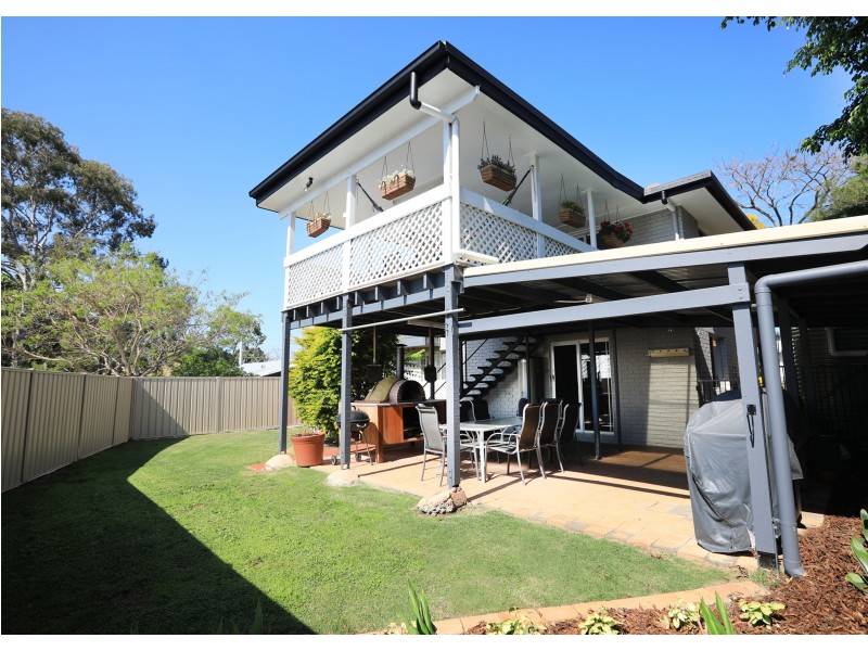 21A Charles Street, Birkdale QLD 4159