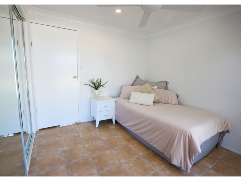 21A Charles Street, Birkdale QLD 4159