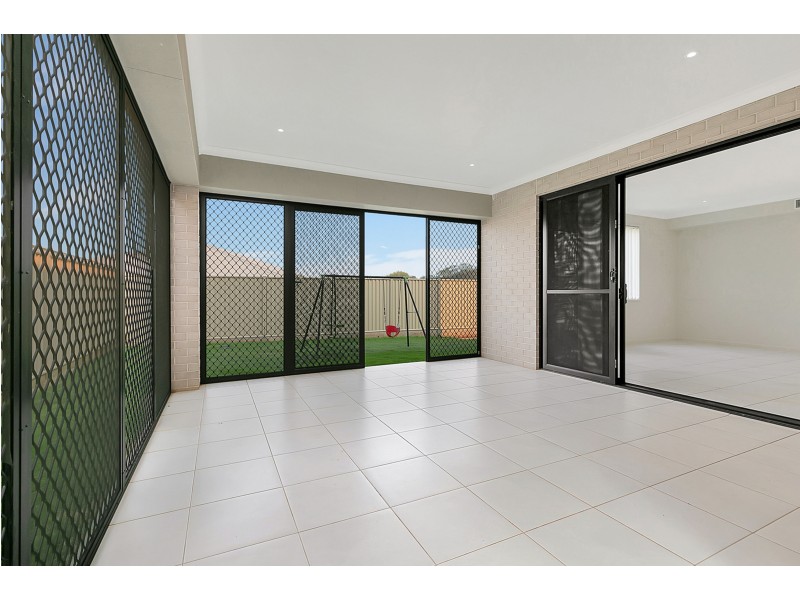 31 Moreton Road North, Thornlands QLD 4164