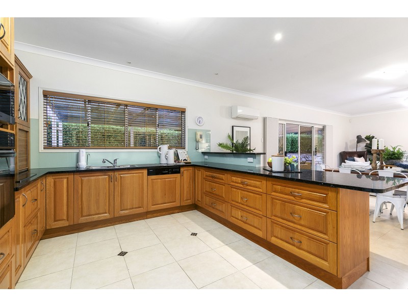 30 Lungren Drive, Thornlands QLD 4164
