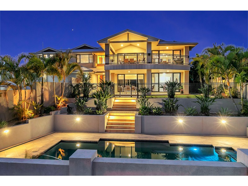 8 Bribie Close, Redland Bay QLD 4165