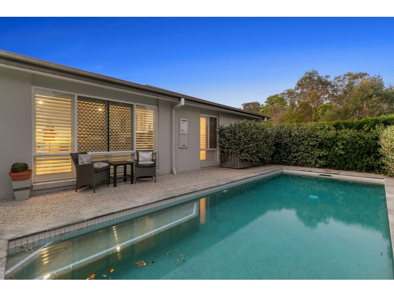 13 Pyrus Place, Redland Bay QLD 4165