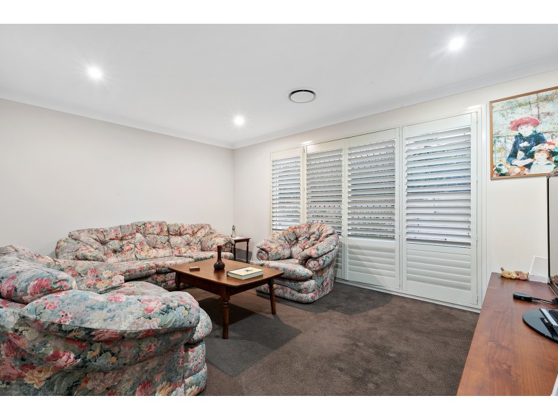 13 Pyrus Place, Redland Bay QLD 4165