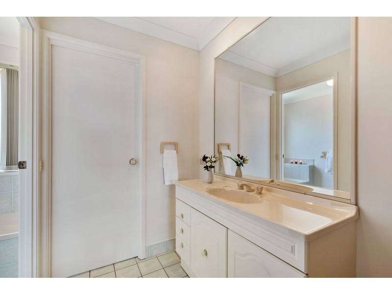 51 Pitt Street, Redland Bay QLD 4165