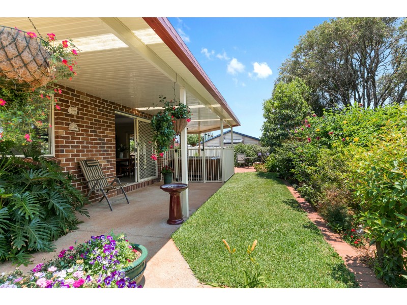 51 Pitt Street, Redland Bay QLD 4165