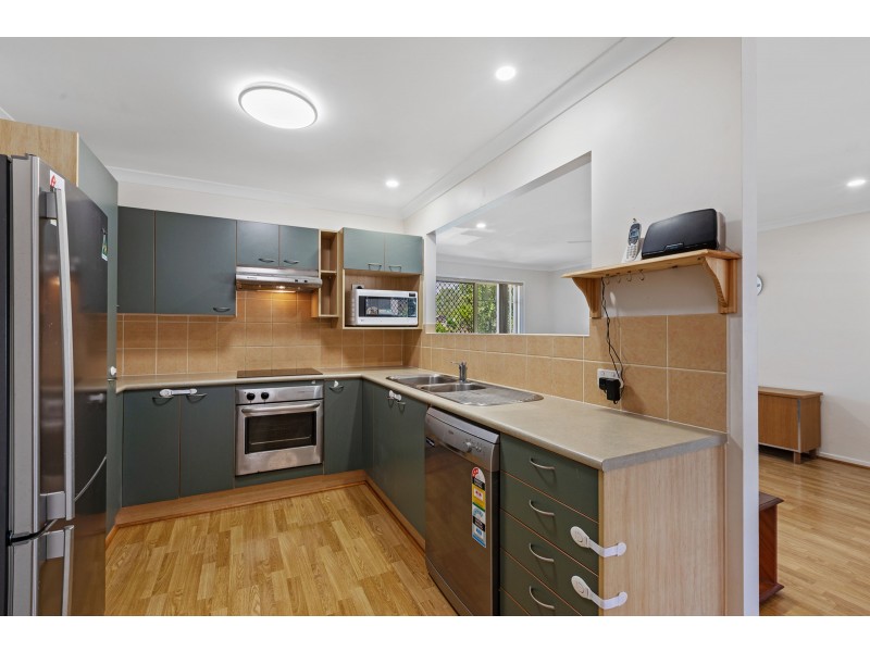 18 Lucy Court, Ormiston QLD 4160