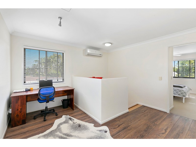 8 Roy Street, Thorneside QLD 4158