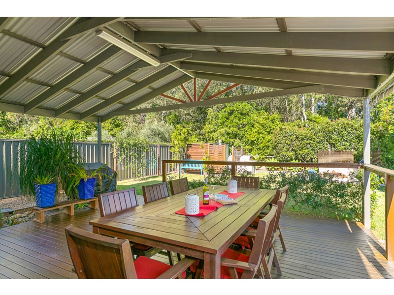 8 Roy Street, Thorneside QLD 4158